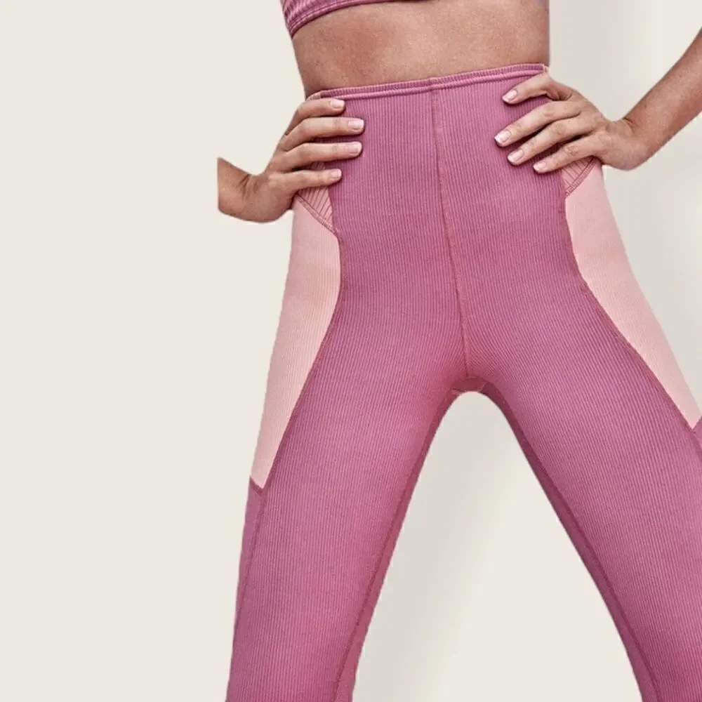 For Love & Lemons Payton Leggings in the size Medium